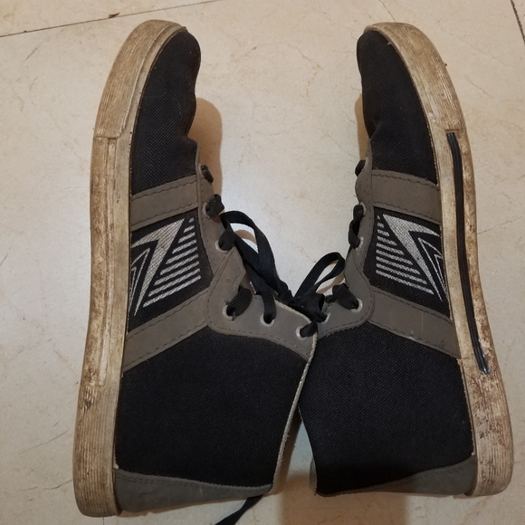 Sports shoes - Picture 5 of 6